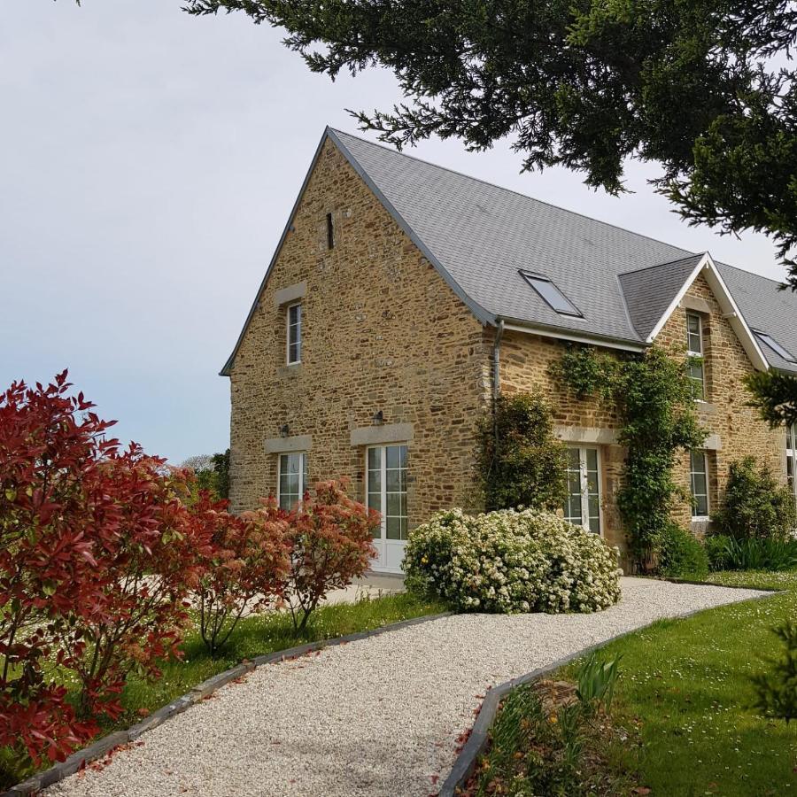 Maison Tombelaine Vains Kültér fotó